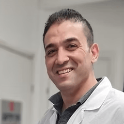 مركز عزيز حساسنة الطبي